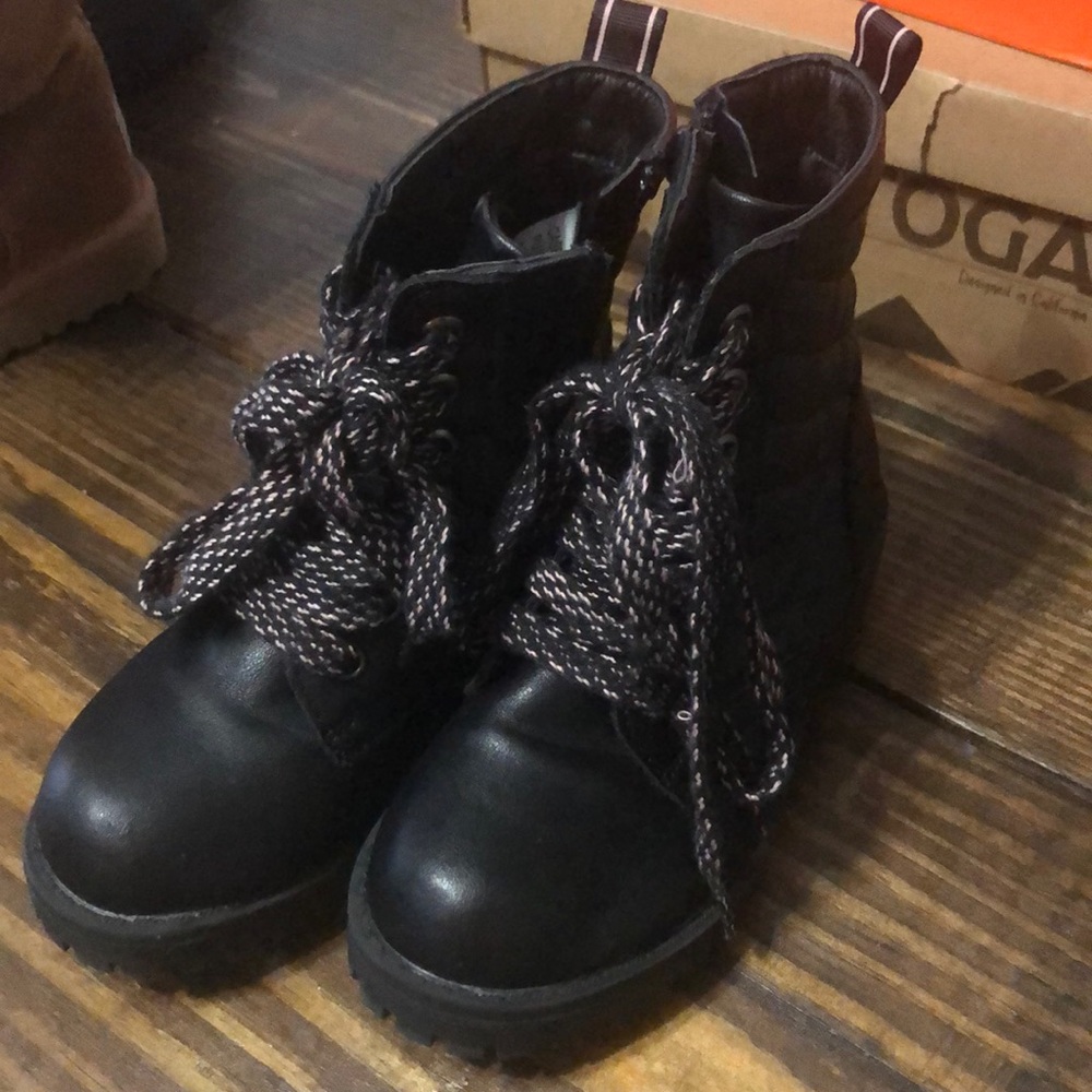 Little girl boots